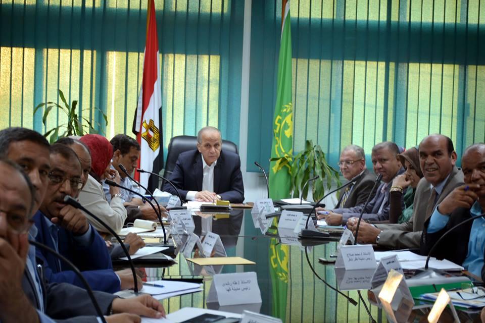 محمود عشماوي محافظ القليوبية