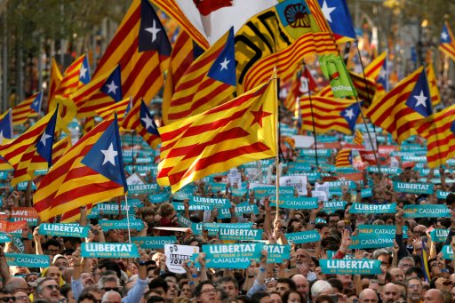 تظاهرات مؤيدة لاستقلال كاتالونيا في برشلونة في صور