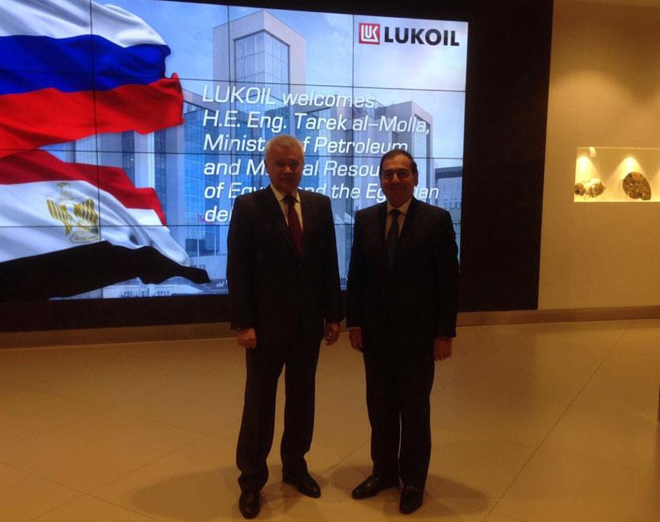 وزير البترول خلال لقائه مع رئيس شركة لوك أويل الرو