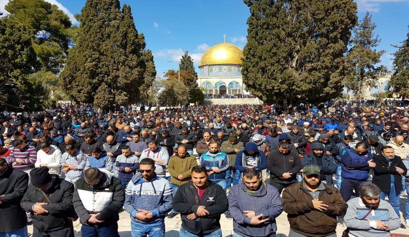 40 ألف فلسطيني أدوا صلاة الجمعة في المسجد الأقصى