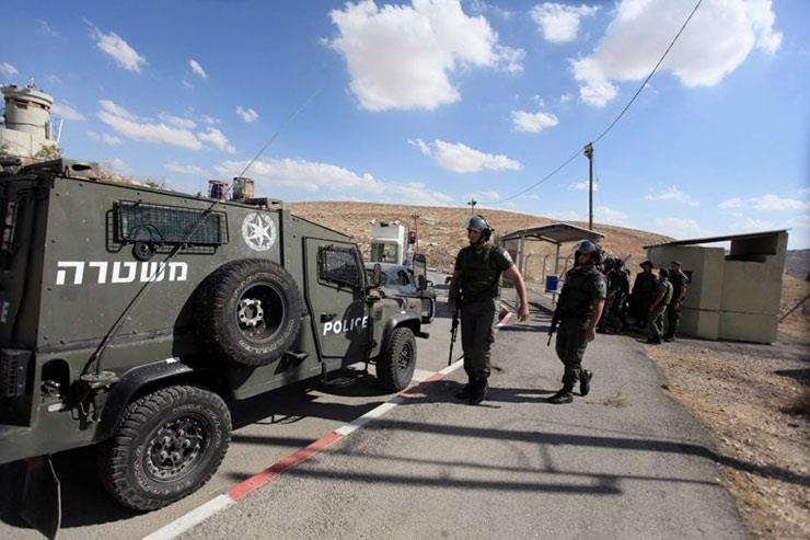 سلطات الاحتلال تقرر نقل حاجز جنوبي القدس