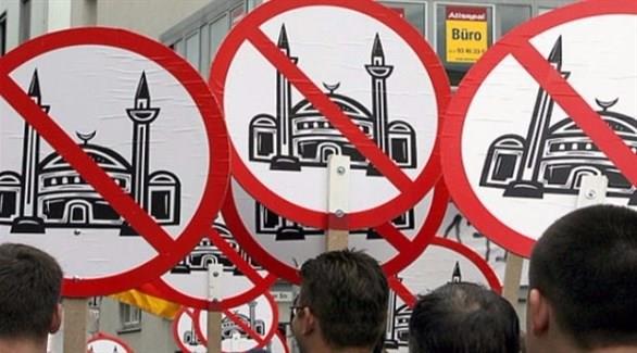 ولاية ألمانية تدرس حظر مساجد متطرفة