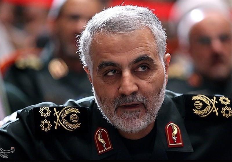  قاسم سليماني  قائد فيلق القدس الموالي لإيران     