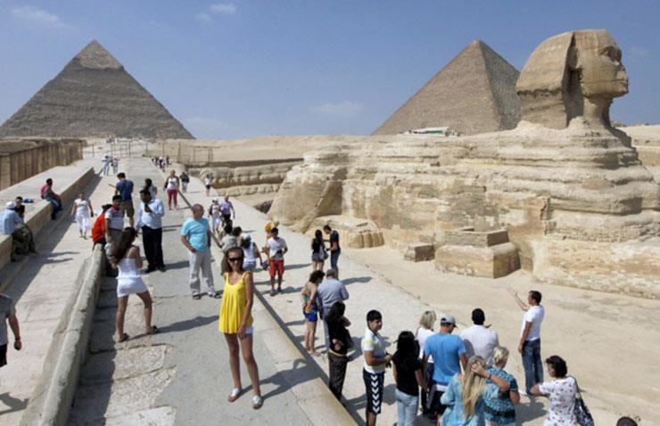 السياح يعودون إلى مصر بعد سنوات من البُعد