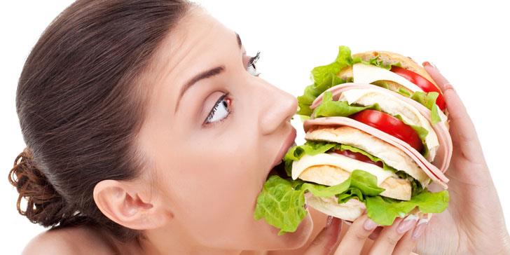 10 أسباب طبية تفسر الشعور الدائم بالجوع