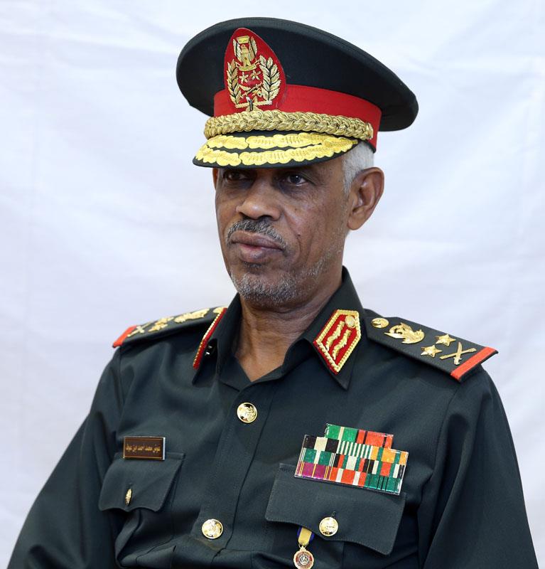 وزير الدفاع السوداني الفريق أول ركن عوض بن عوف    