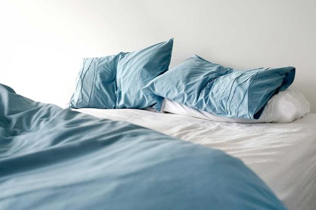 غطاء السرير يحمل عديد من المخاطر.. والسبب