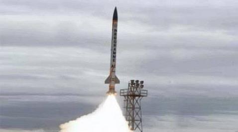 الهند تجري تجربة إطلاق صاروخ قادر على تدمير أهداف 