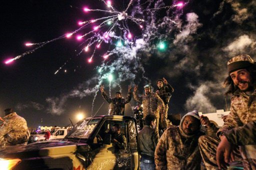 احياء الذكرى السادسة للثورة الليبية في بنغازي الجم