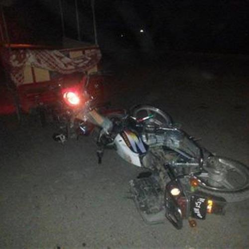 حادث تصادم دراجة بخارية بسيارة