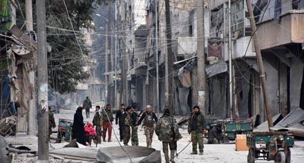 مركز المصالحة الروسي ينفي خروقات للهدنة في إدلب وح