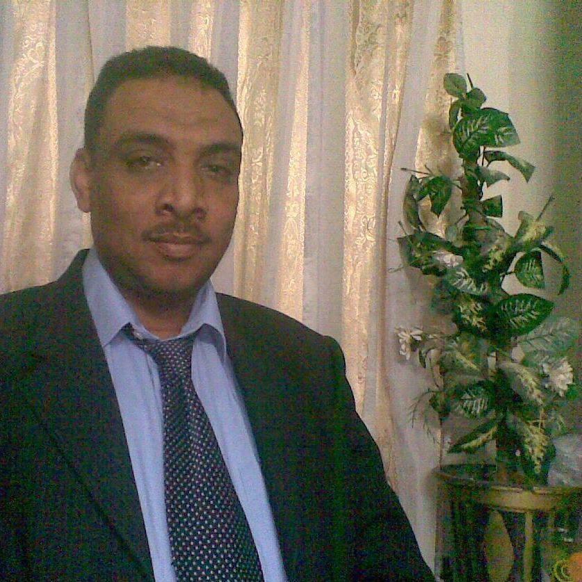 اشرف احمد مرزوق نائب رئيس نادي معلمي الوادي الجديد