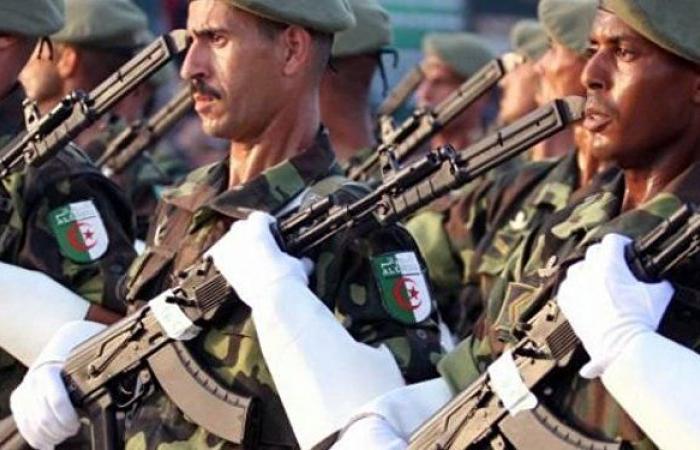 الجيش الجزائري يدمر مخابئ للإرهابيين ويعتقل متعاون