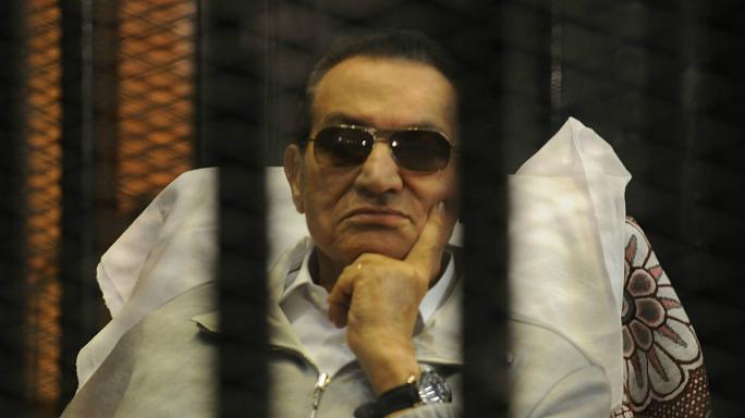 الرئيس الأسبق حسن مبارك