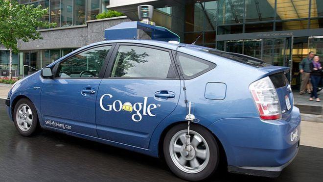 تحقق شركة غوغل تطورا ملحوظا في مجال السيارات ذاتية
