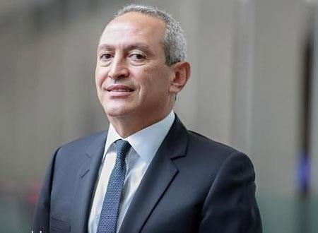 رجل الأعمال المصري نصيف ساويرس