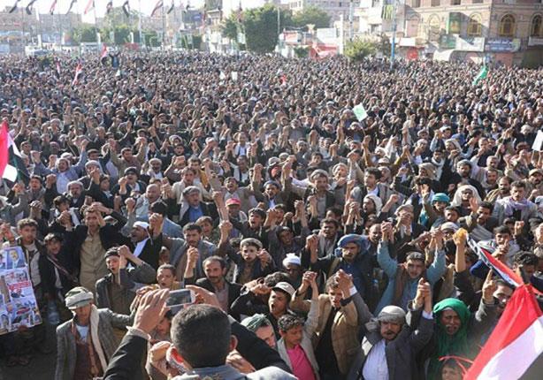 الآلاف يحتشدون في صنعاء في الذكرى الثانية لانطلاق 