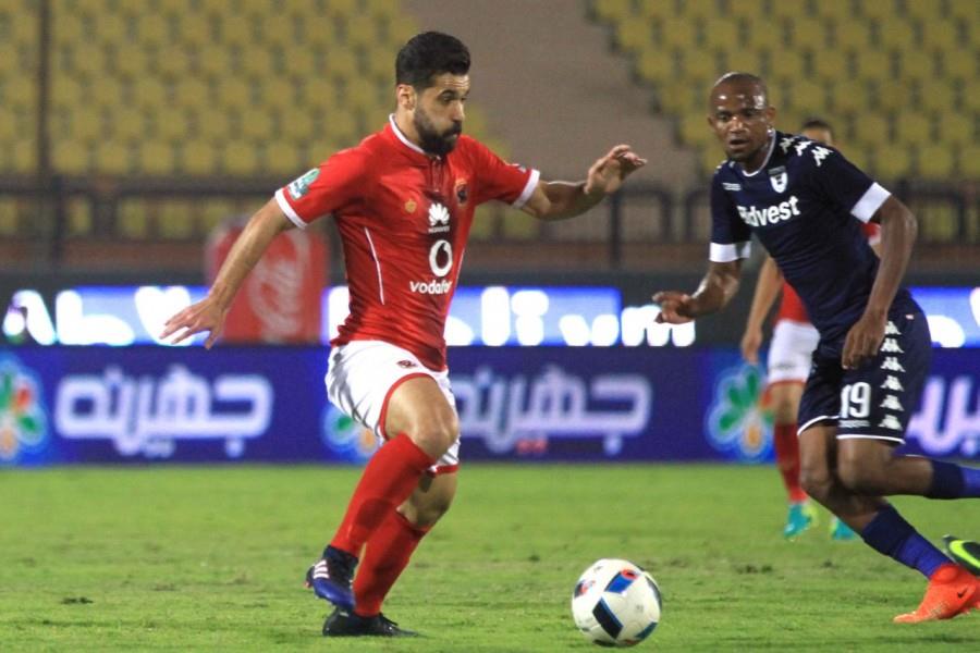 عبد الله السعيد لاعب الأهلي 