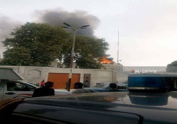 حريق يلتهم أسطح مركز شرطة الفتح بأسيوط 
