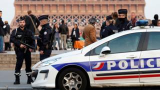 انتشار واسع لقوات الأمن الفرنسية في باريس بعد الهج