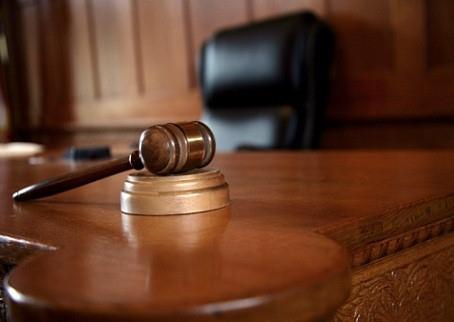 تأجيل محاكمة قاضيين بتهمة إعداد مشروع مكافحة التعذ