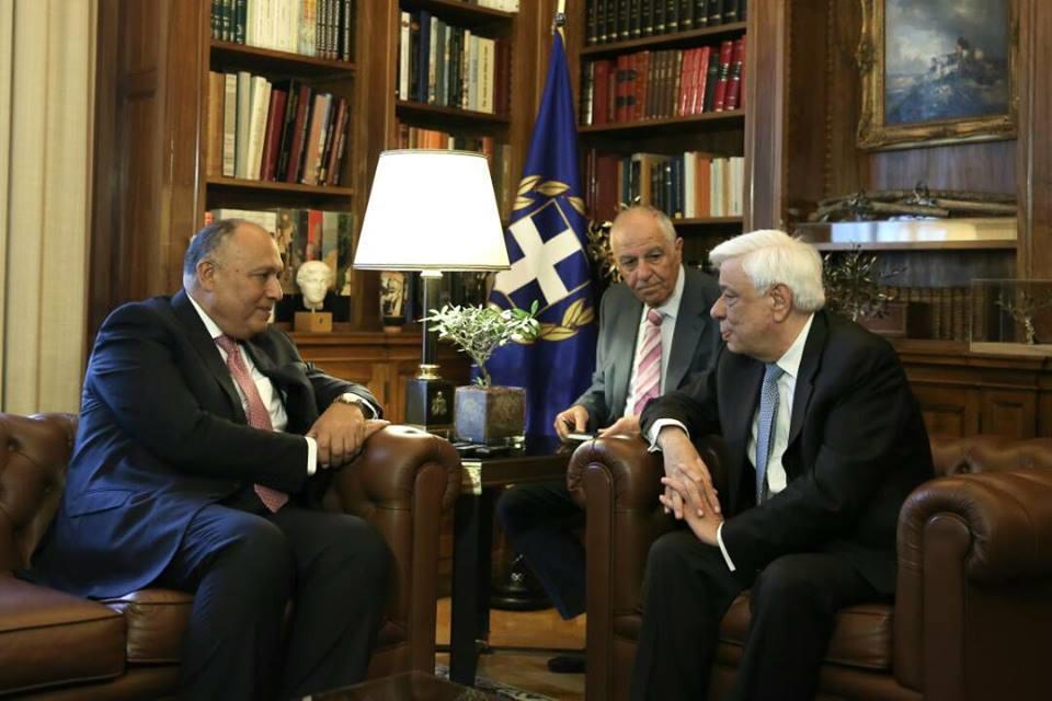 وزير الخارجية يختتم زيارته لأثينا بلقاء مع الرئيس 