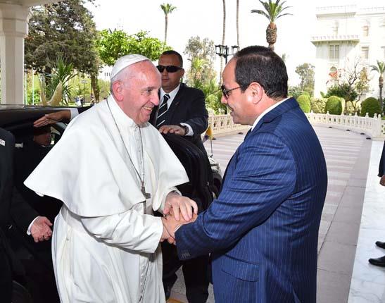 السيسي يلتقي بابا الفاتيكان