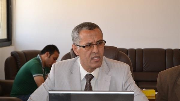 الدكتور ماهر مصباح رئيس جامعة السويس