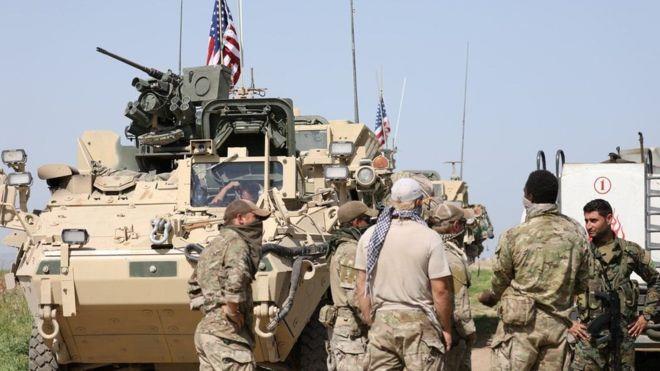 القوات الأمريكية تقدم دعما لقوات سوريا الديمقراطية
