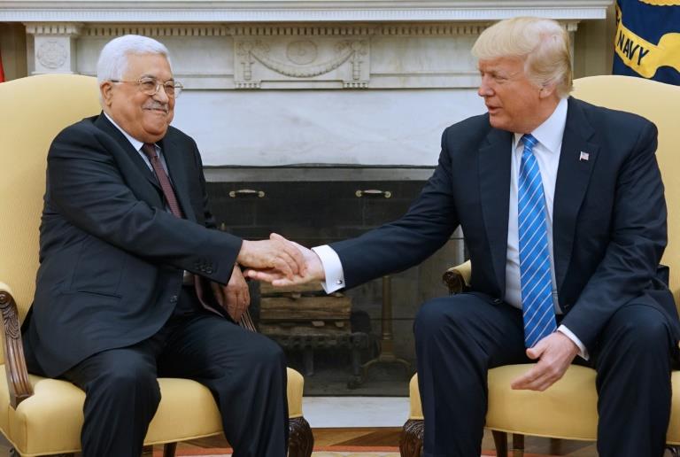محمود عباس و دونالد ترامب