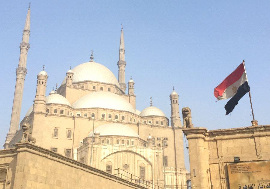 إحدى المساجد المصرية