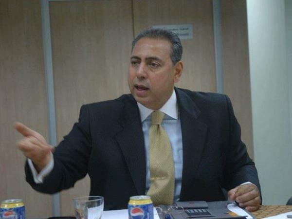 السفير أحمد القويسني