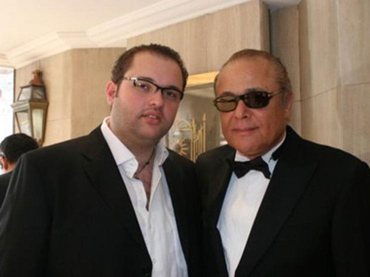 محمد محمود عبدالعزيز ووالده