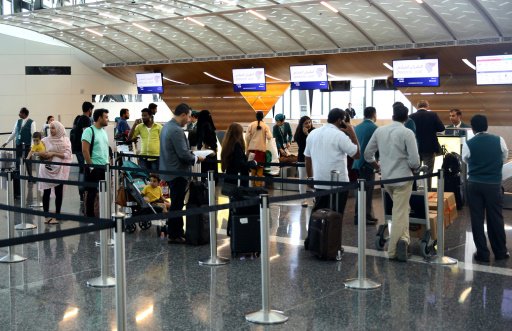 مسافرون في مطار الدوحة