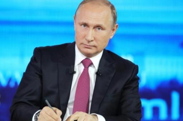 الرئيس الروسي فلاديمير بوتين يرد على اسئلة الروس خ