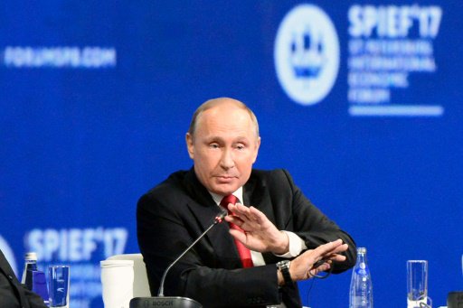 الرئيس الروسي فلاديمير بوتين في منتدى سان بطرسبورغ
