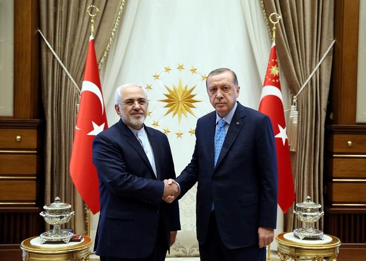 إيران وتركيا أصدقاء بجانب قطر