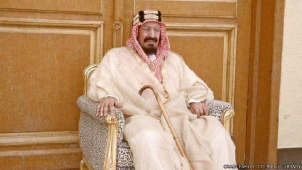 جعل الملك عبد العزيز الحكم حكرا على ابنائه