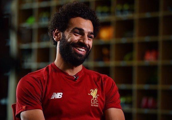 محمد صلاح لاعب ليفربول الإنجليزي 