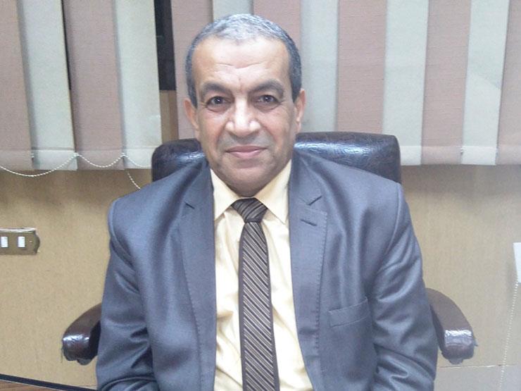 الدكتور محمد موسي وكيل وزارة الصحة بالوادي الجديد