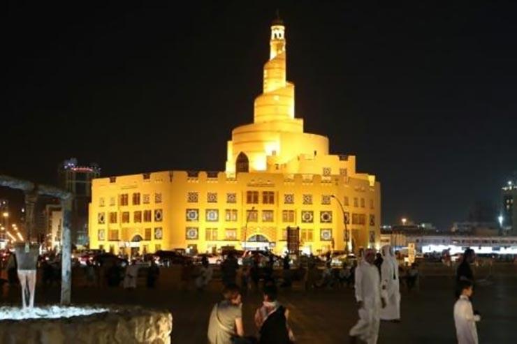 مسجد الفنار في سوق واقف الشعبي في الدوحة