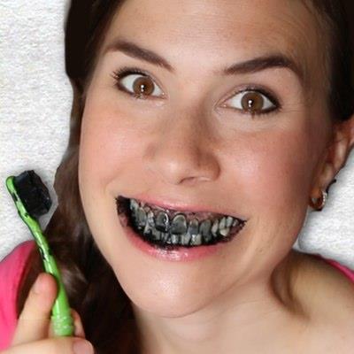 كيف يستخدم الفحم في مستحضرات التجميل والأسنان؟