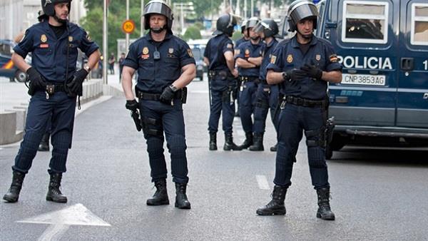 الشرطة في إسبانيا