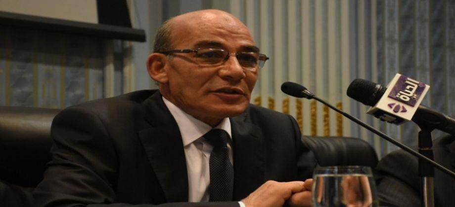الدكتور عبدالمنعم البنا، وزير الزراعة واستصلاح الا