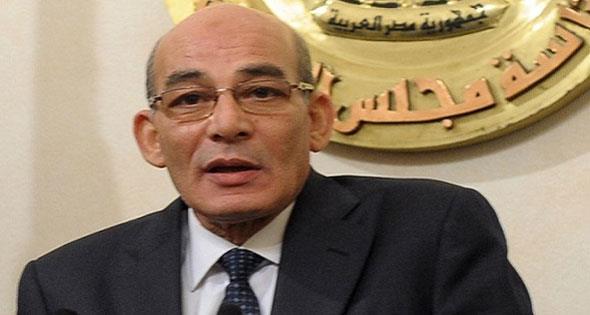 الدكتور عبدالمنعم البنا وزير الزراعة واستصلاح الأر