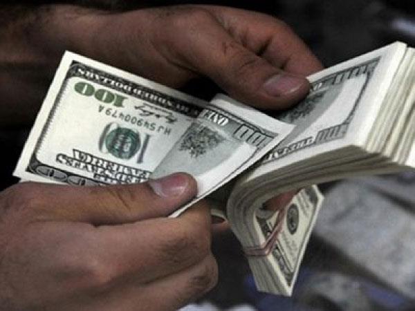 الدولار ينخفض في التجاري الدولي والإسكندرية مع نها