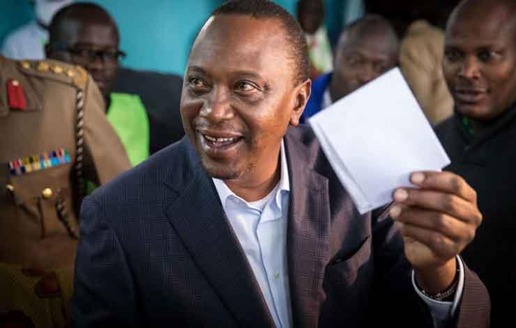 الرئيس الكيني أهورو كينياتا