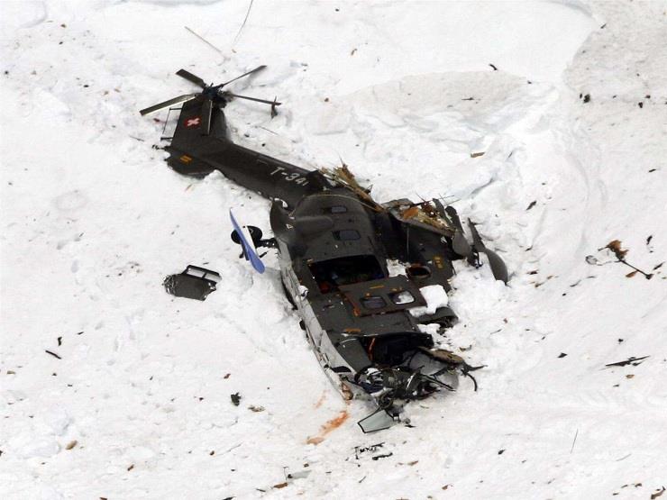 سقوط طائرة تدريب عسكرية في سويسرا 