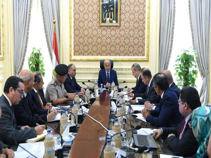 ​رئيس الوزراء يجتمع بمسئولي الريف المصري