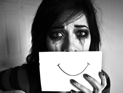 15 علامة خفية تعكس اكتئاب صديقك.. تعرف عليها
